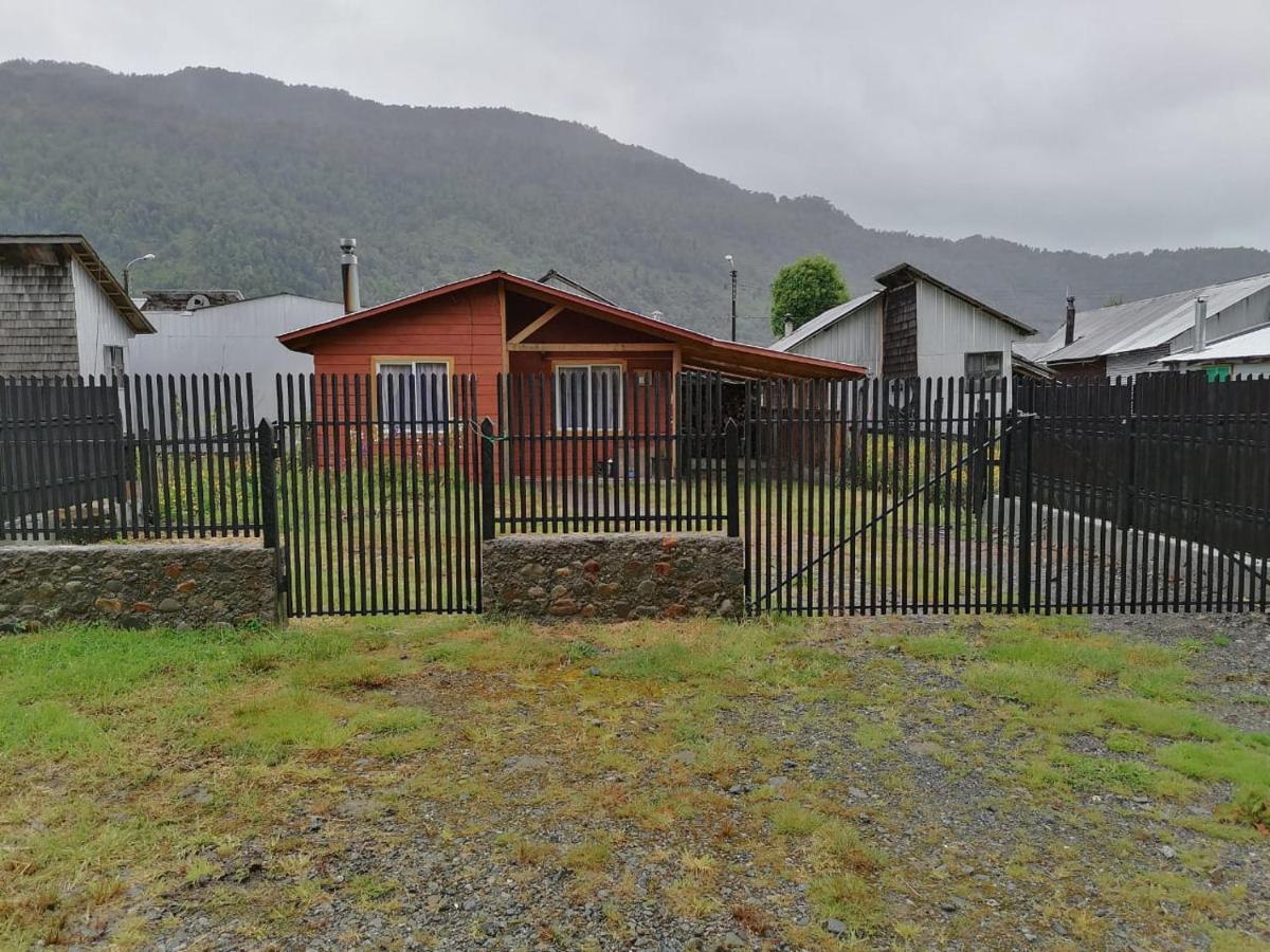 Cabanas Robinson Puerto Puyuguapi Eksteriør billede